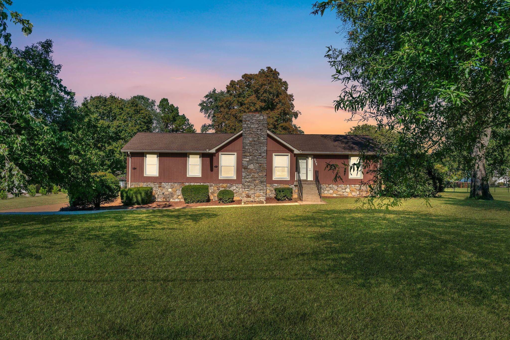 337 Shute Ln