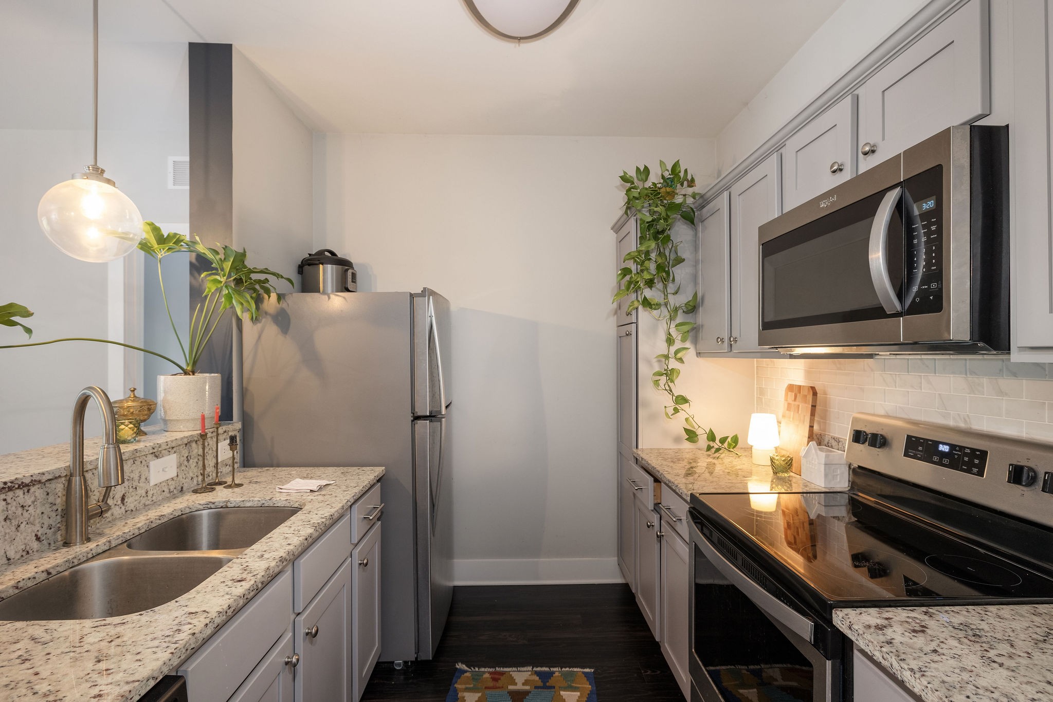 934 Governors Ct Unit: 210