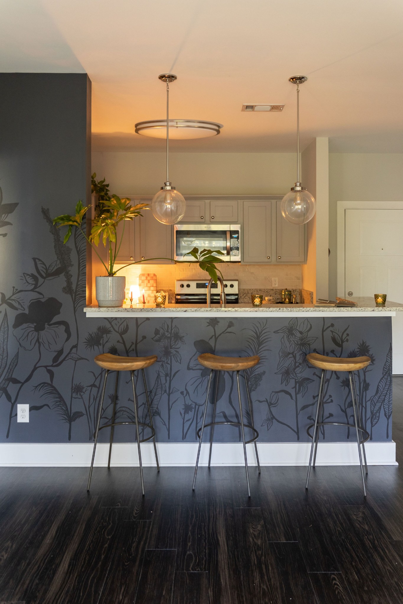 934 Governors Ct Unit: 210