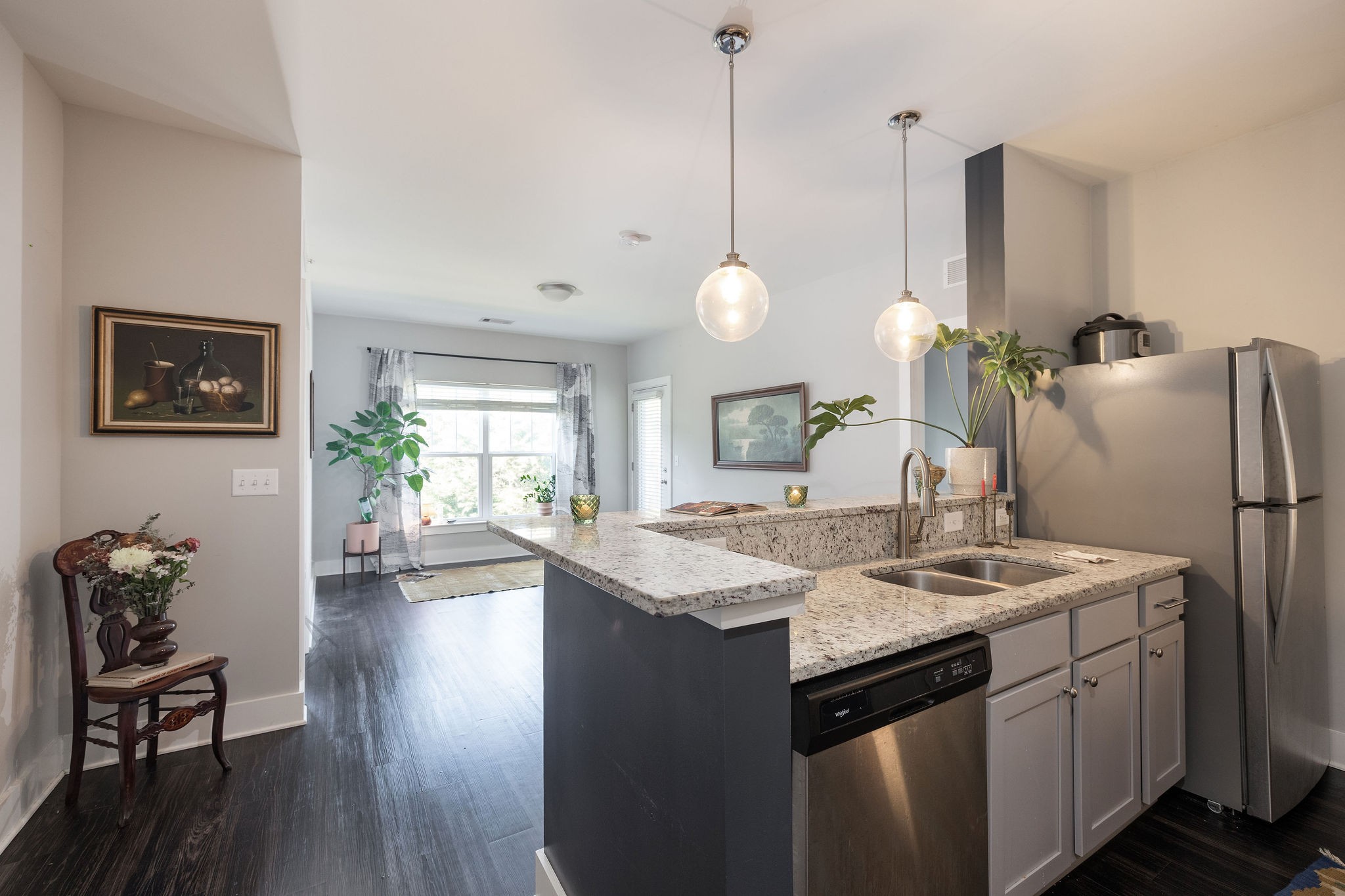 934 Governors Ct Unit: 210