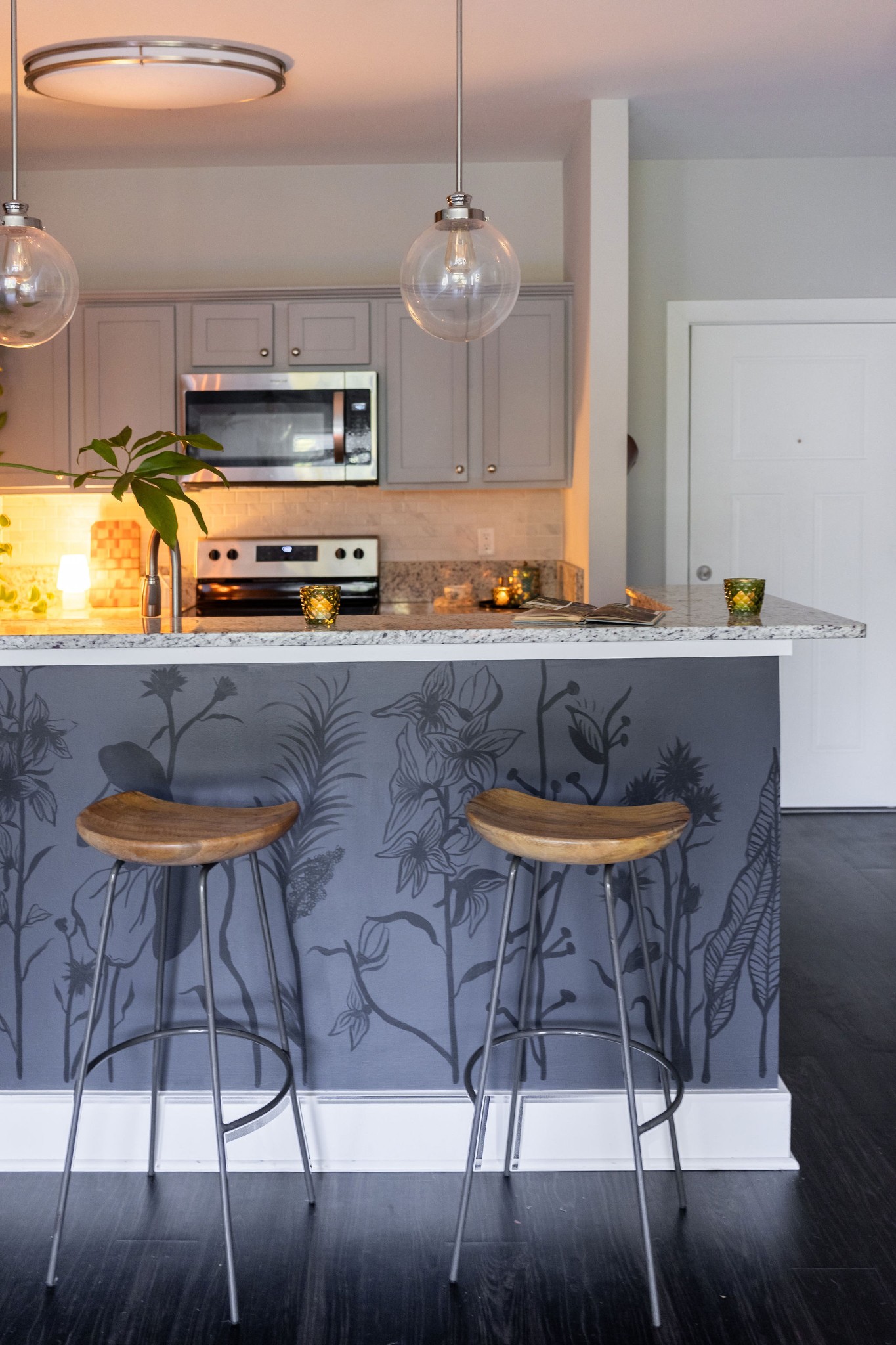 934 Governors Ct Unit: 210