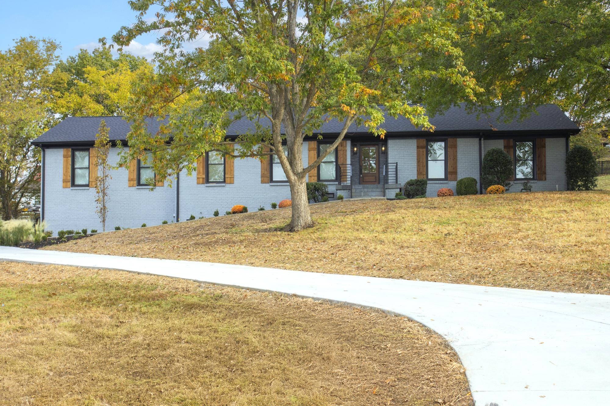 161 Saint Andrews Dr