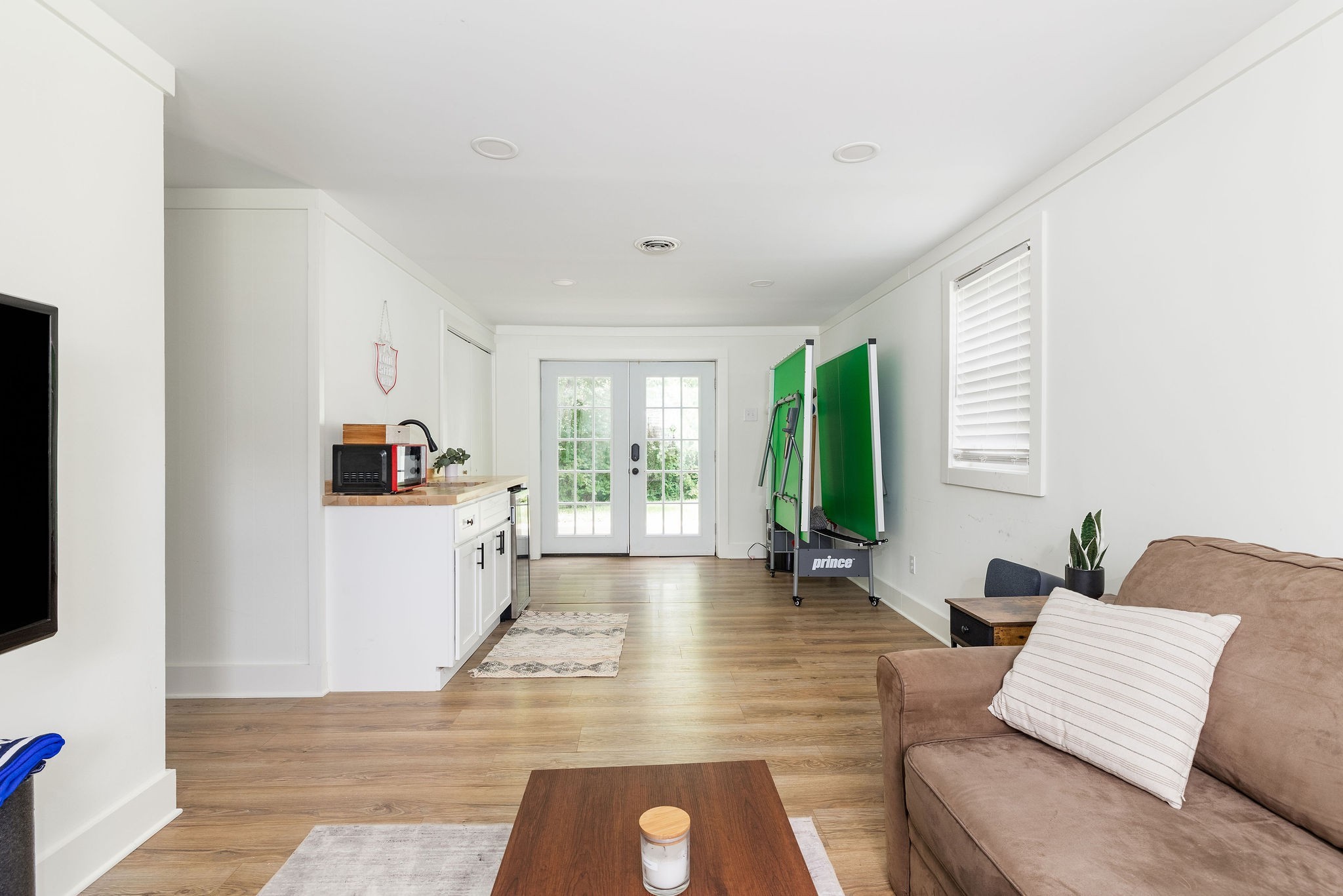 408 Barclay Square Cir