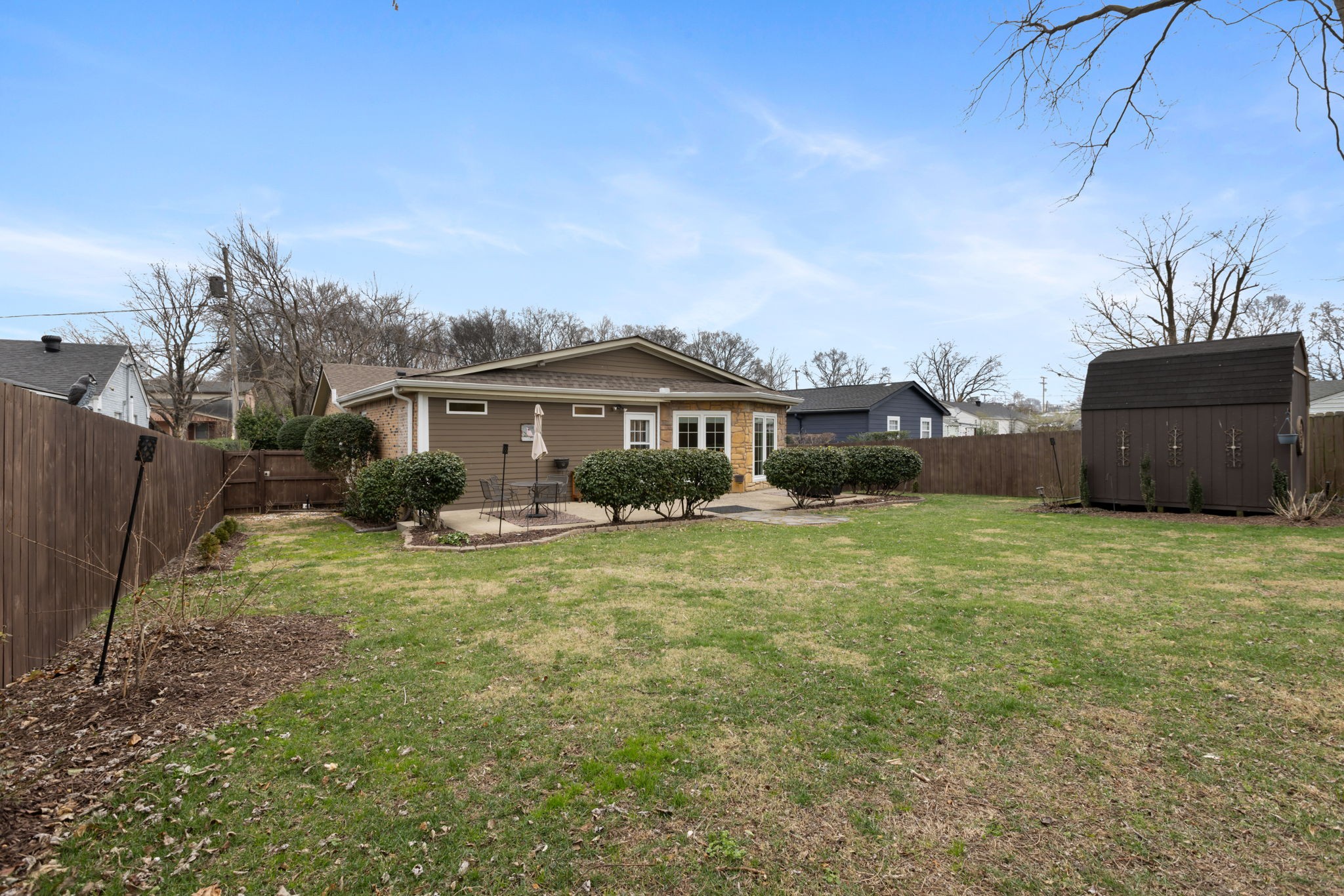 2607 Vance Ave