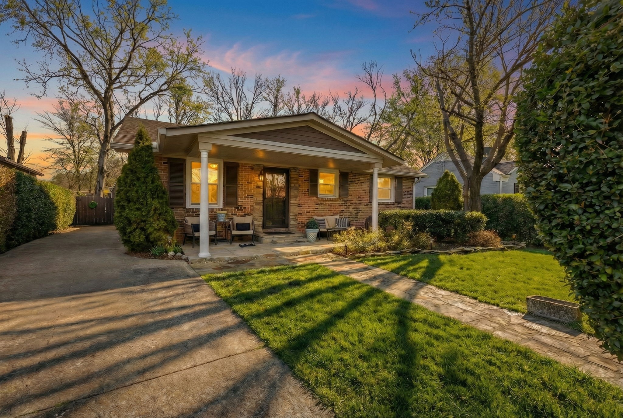 2607 Vance Ave