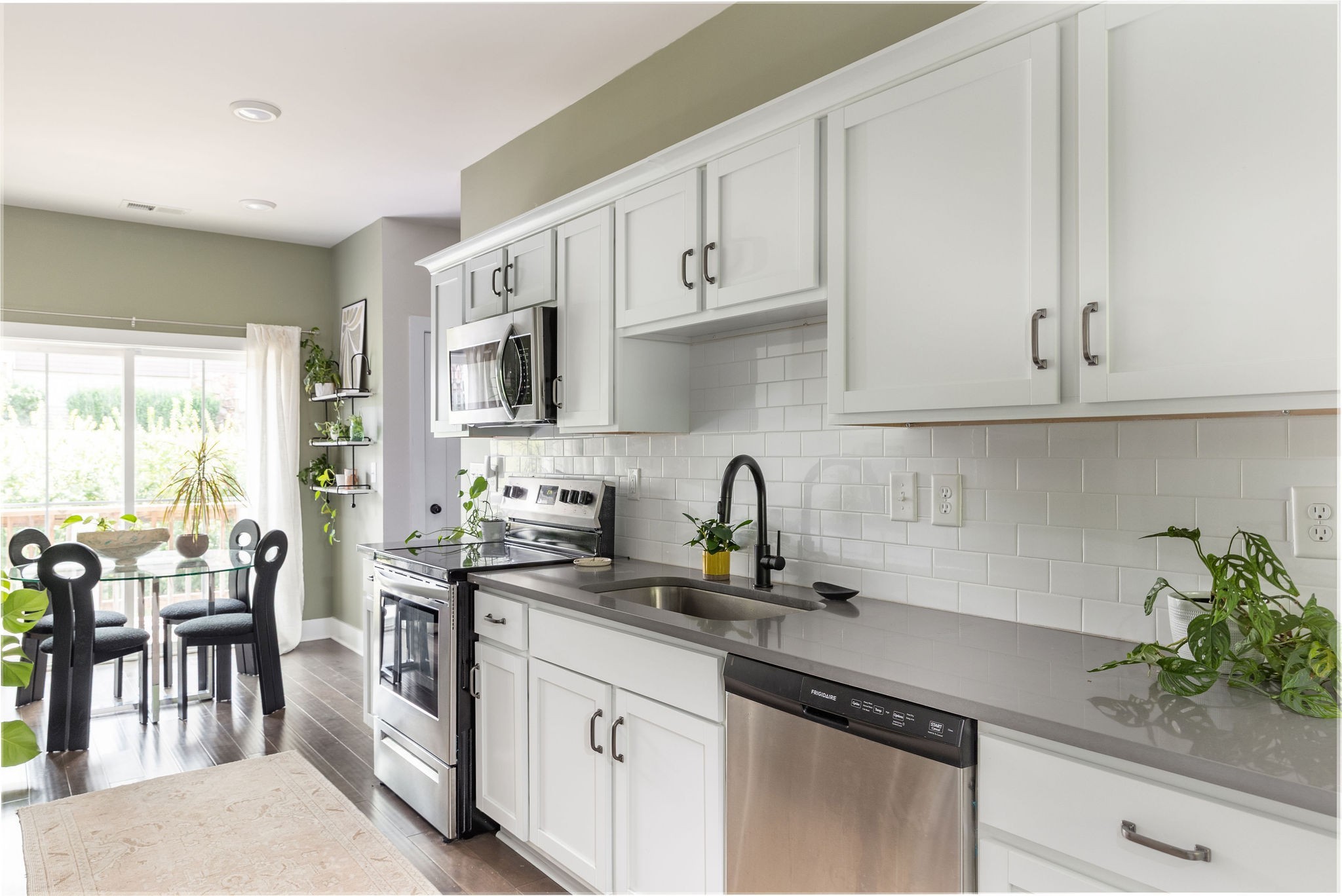 450 Glastonbury Rd Unit: 7