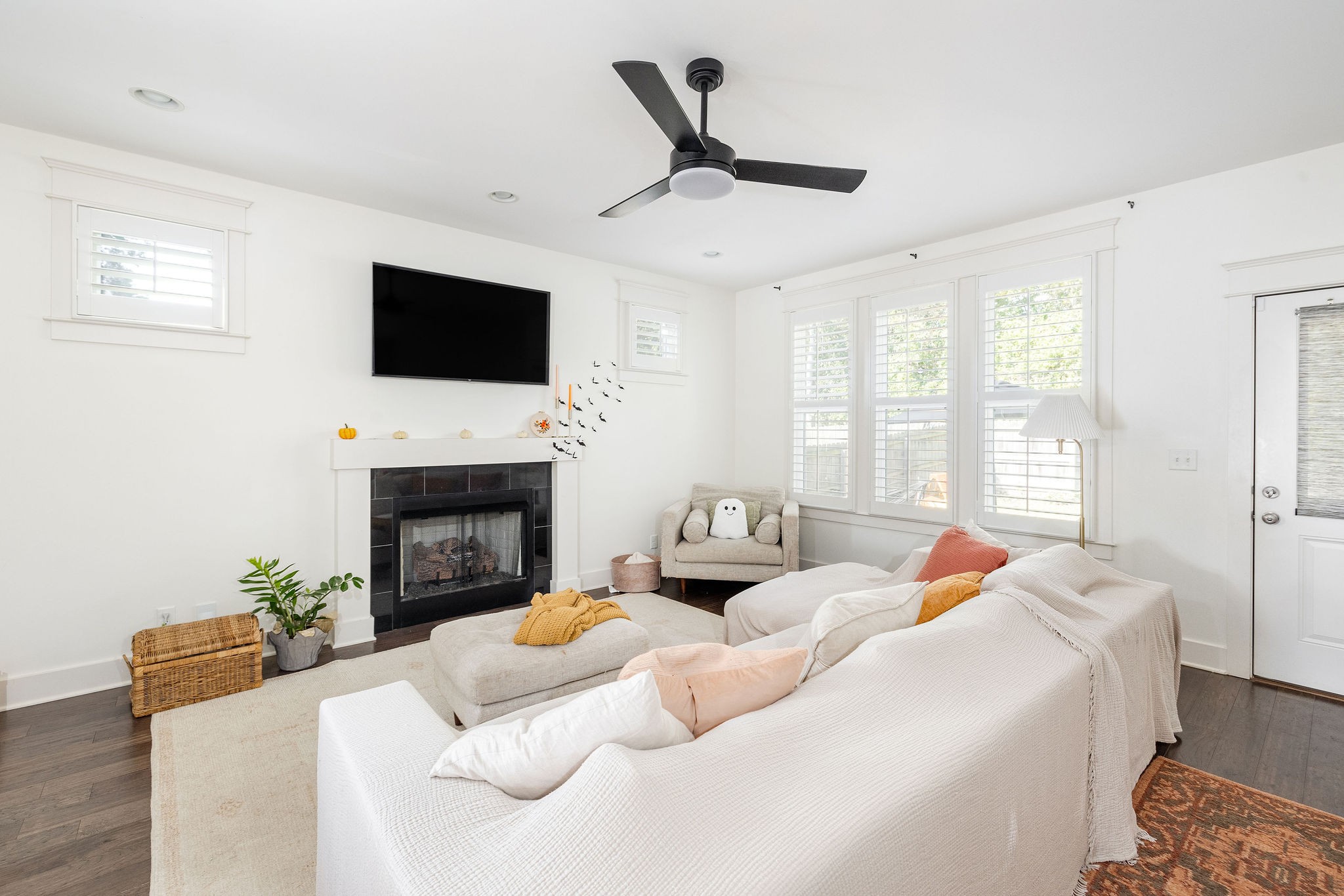 2423 Inga St Unit: A