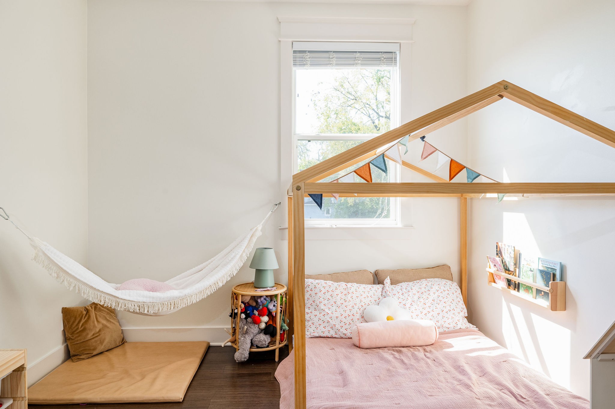 2423 Inga St Unit: A