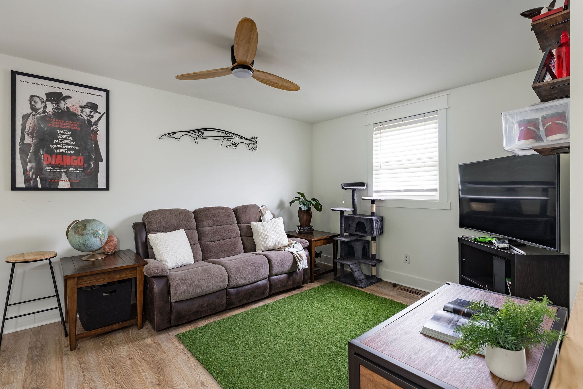 408 Barclay Square Cir