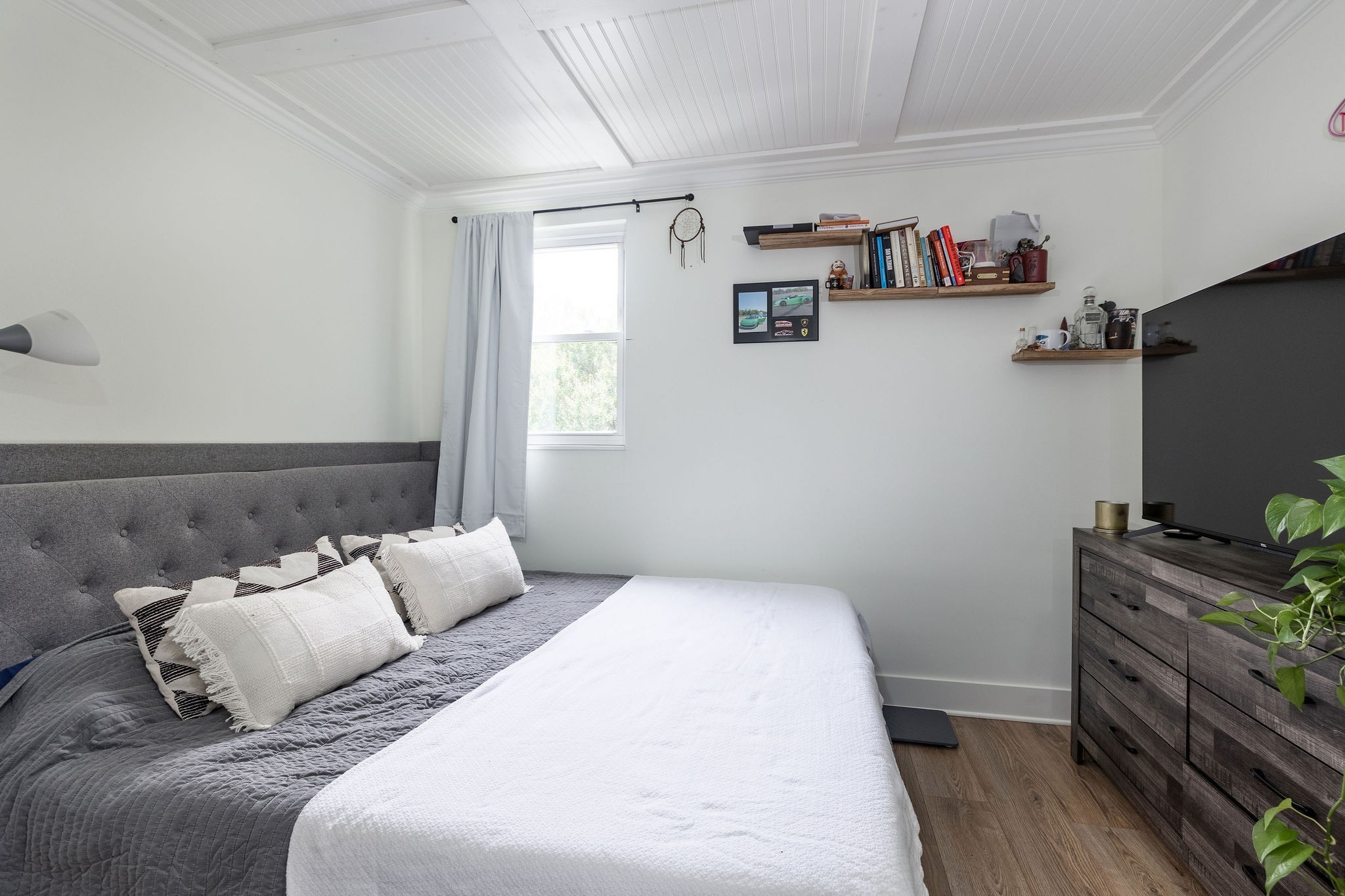 408 Barclay Square Cir