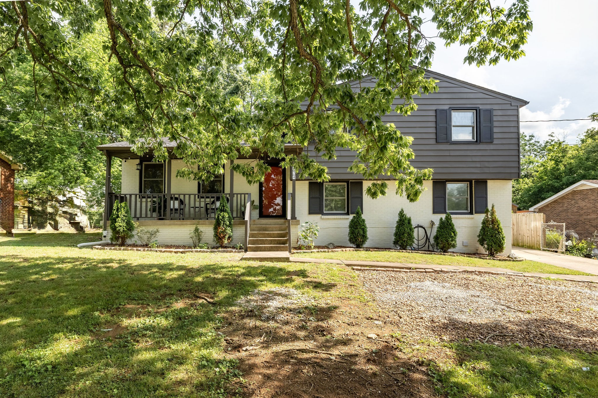 574 Anderson Ln