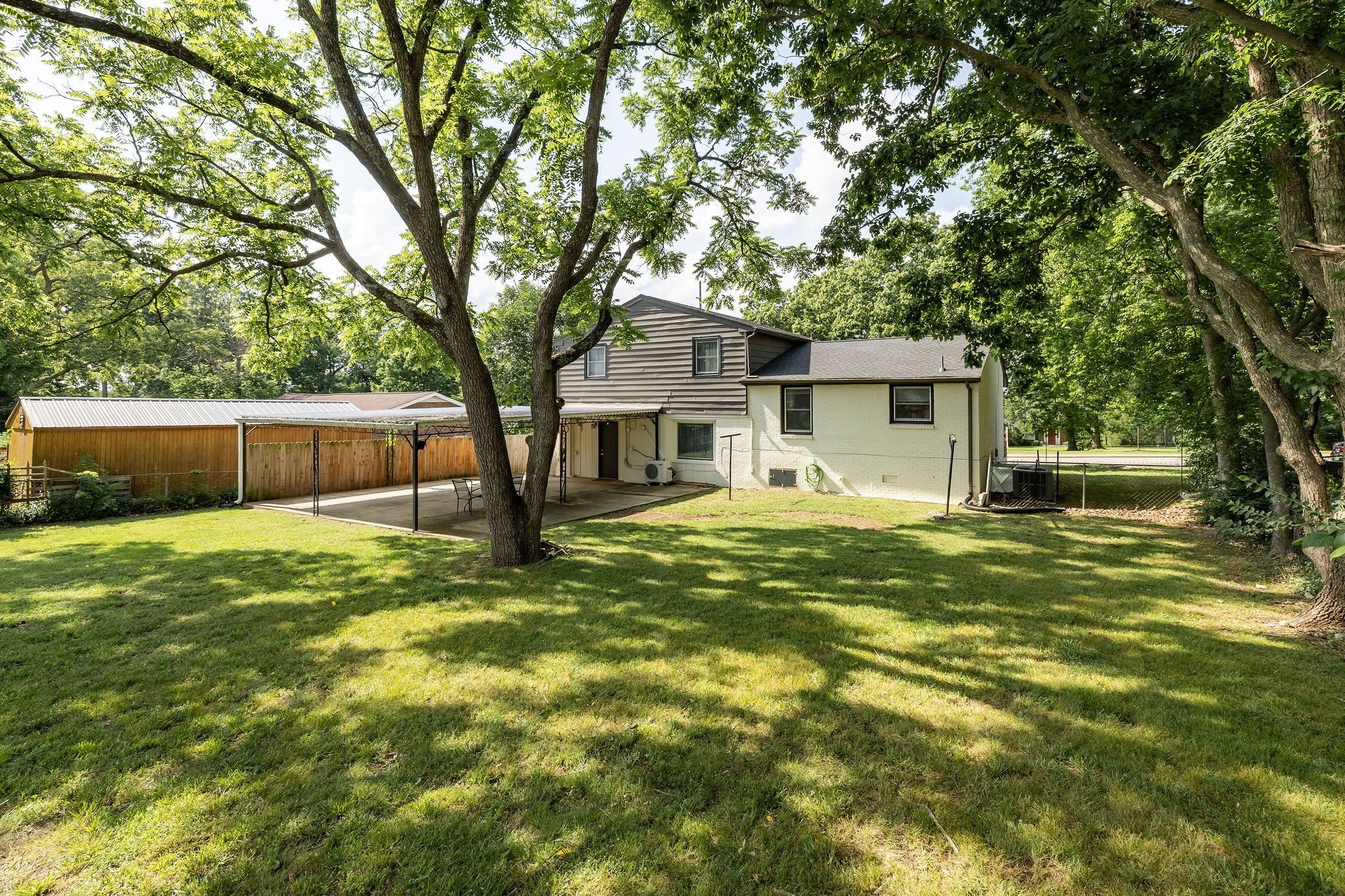 574 Anderson Ln