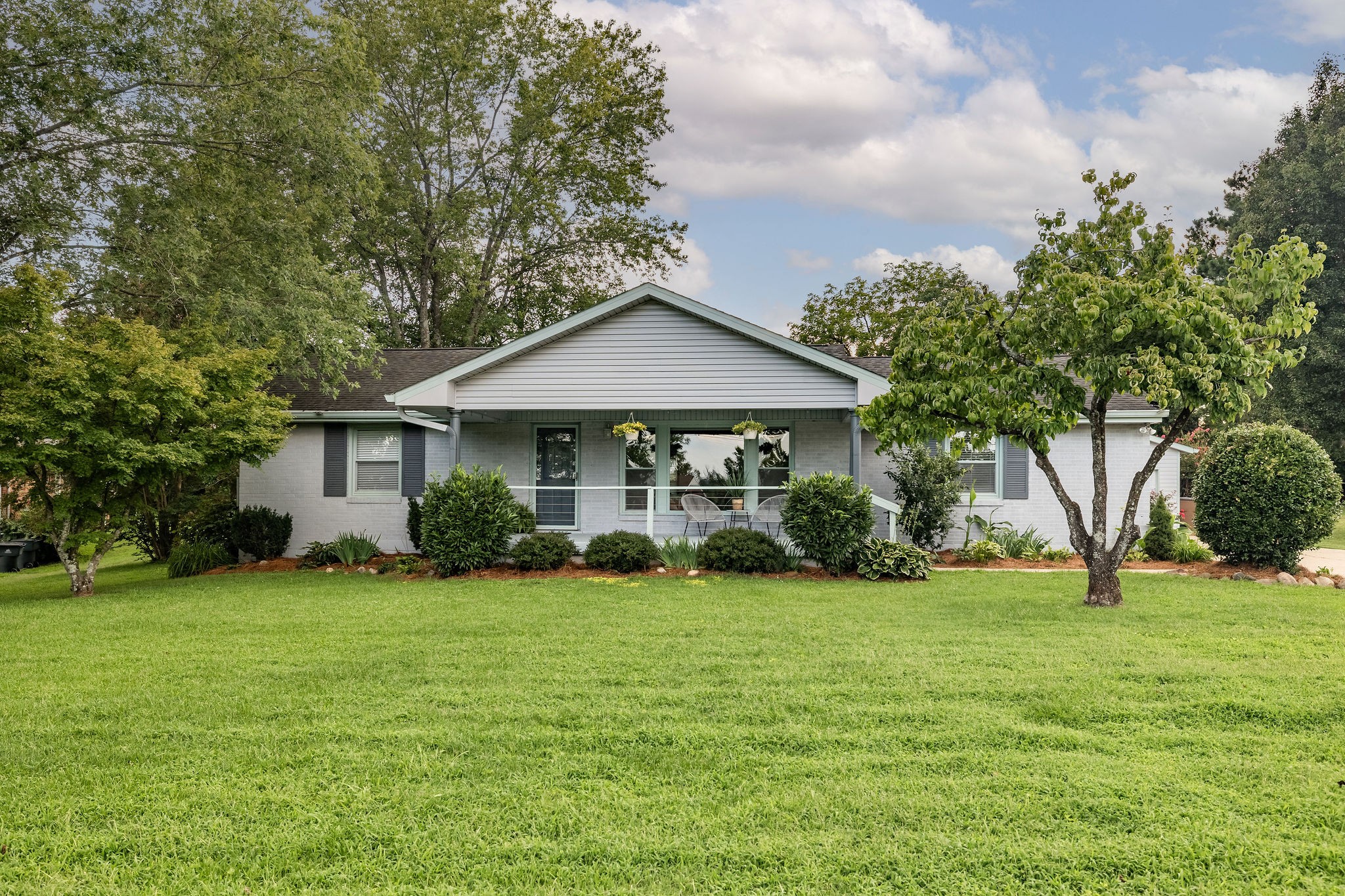264 Lisa Ln