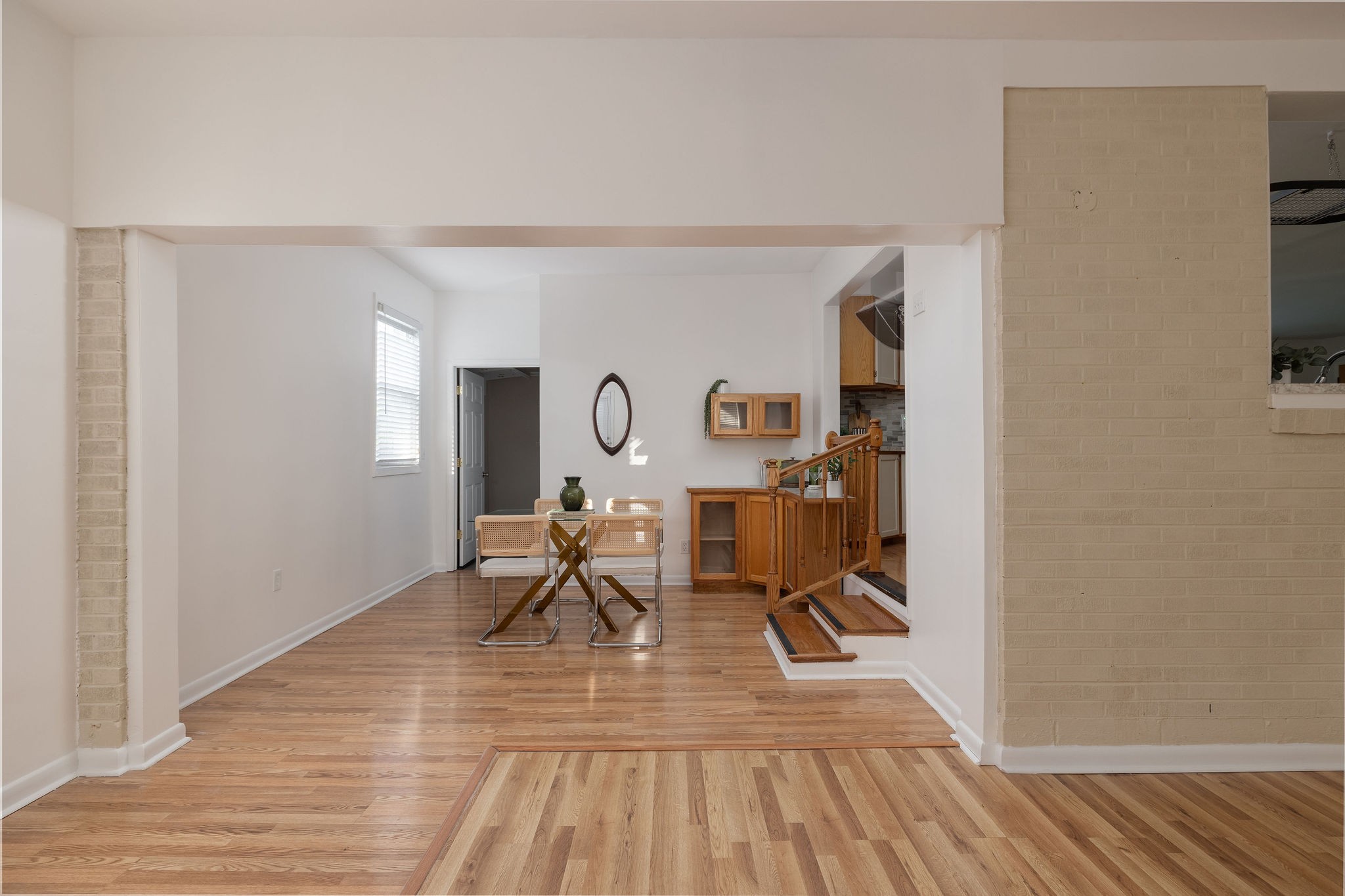 264 Lisa Ln