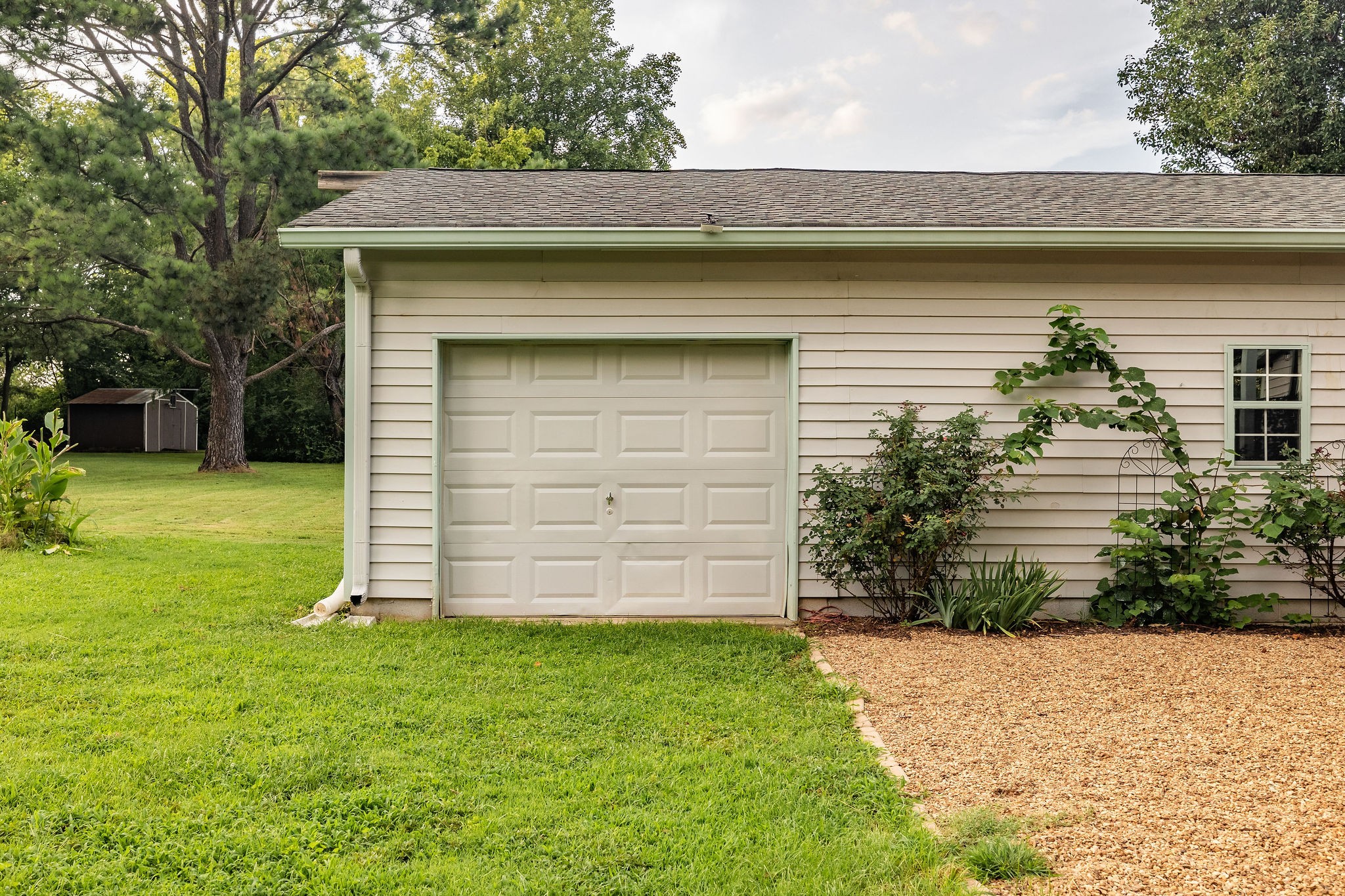 264 Lisa Ln