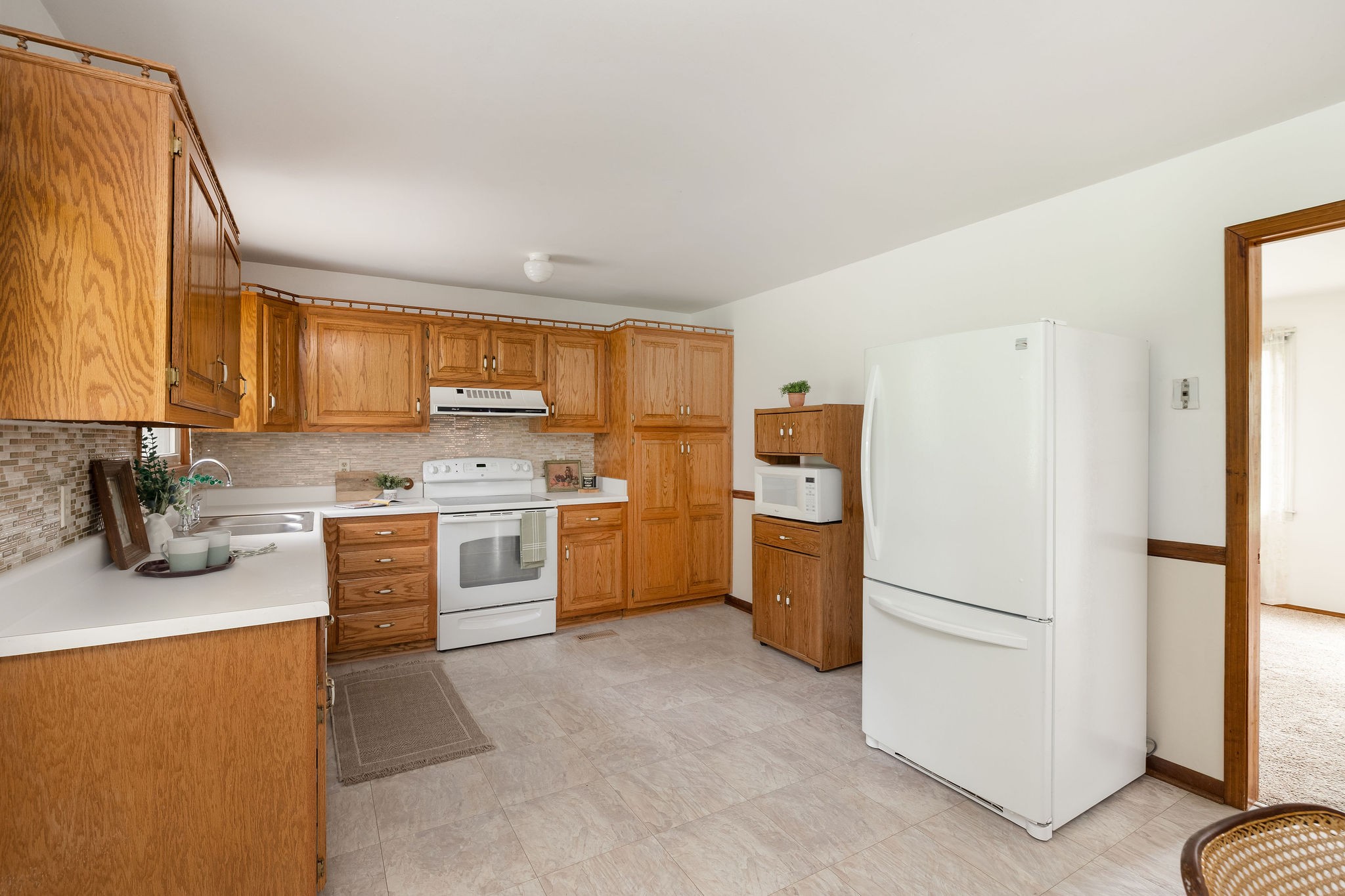 211 Friendship Dr