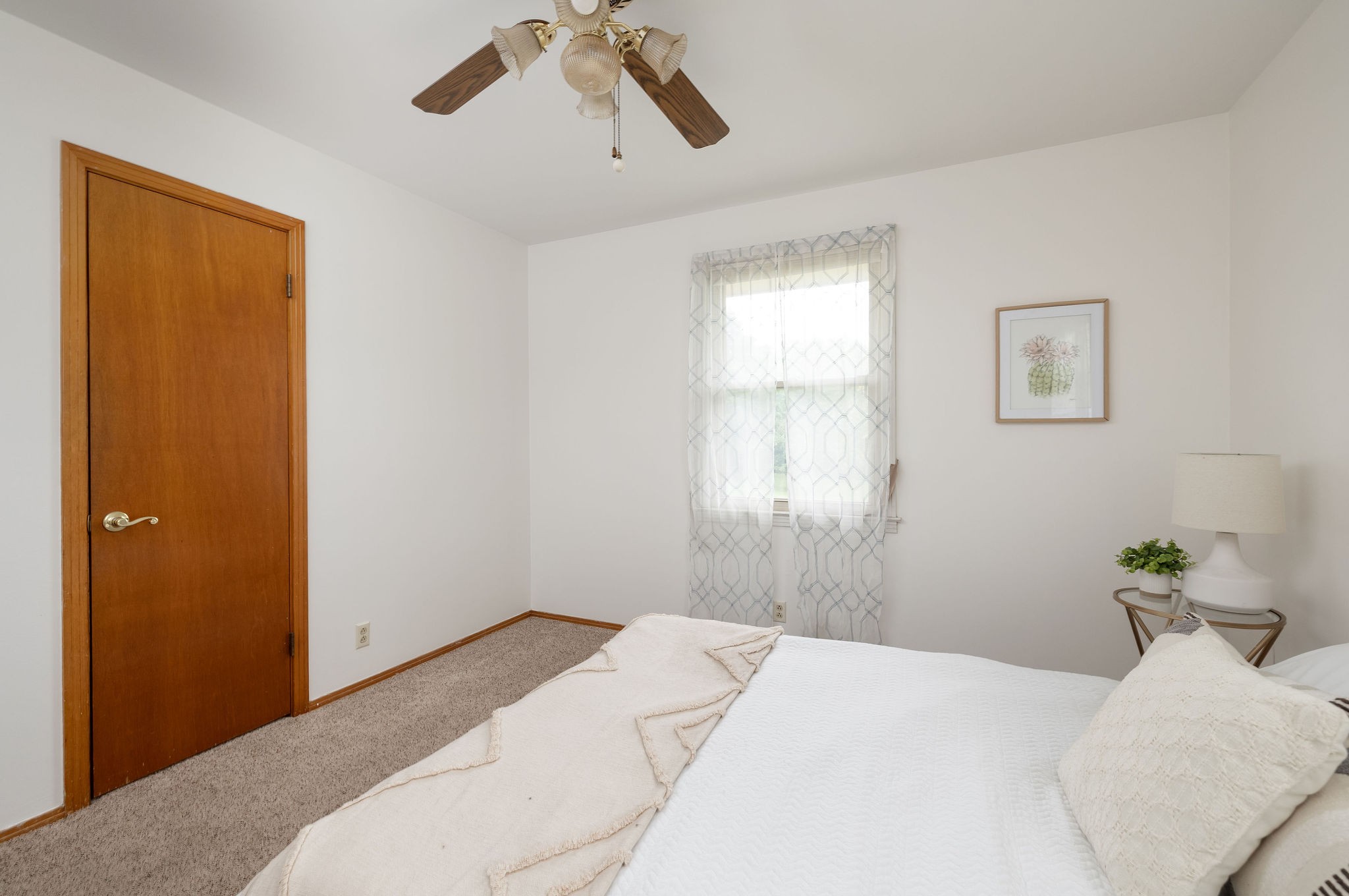 211 Friendship Dr