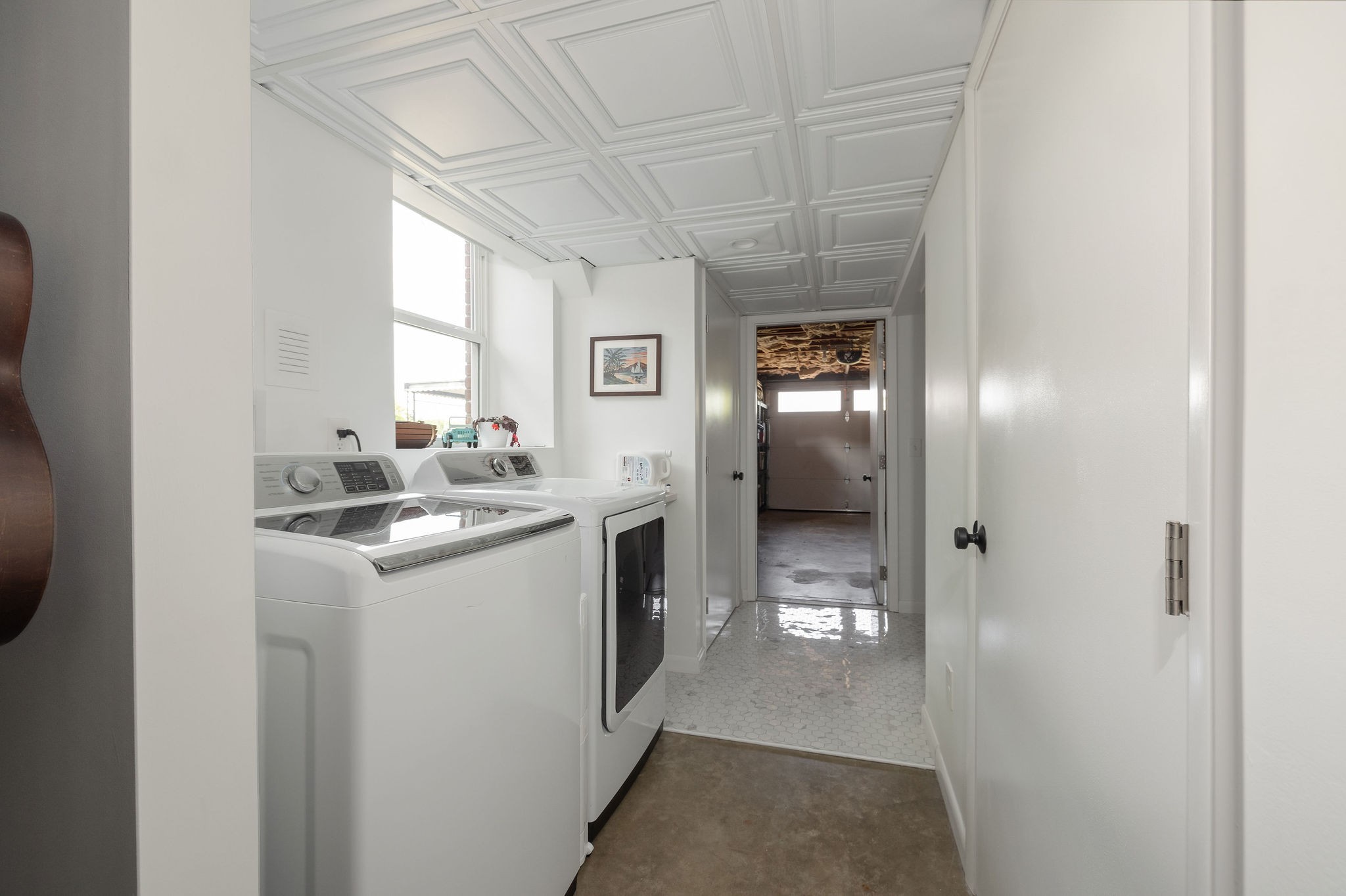 400 Freda Villa