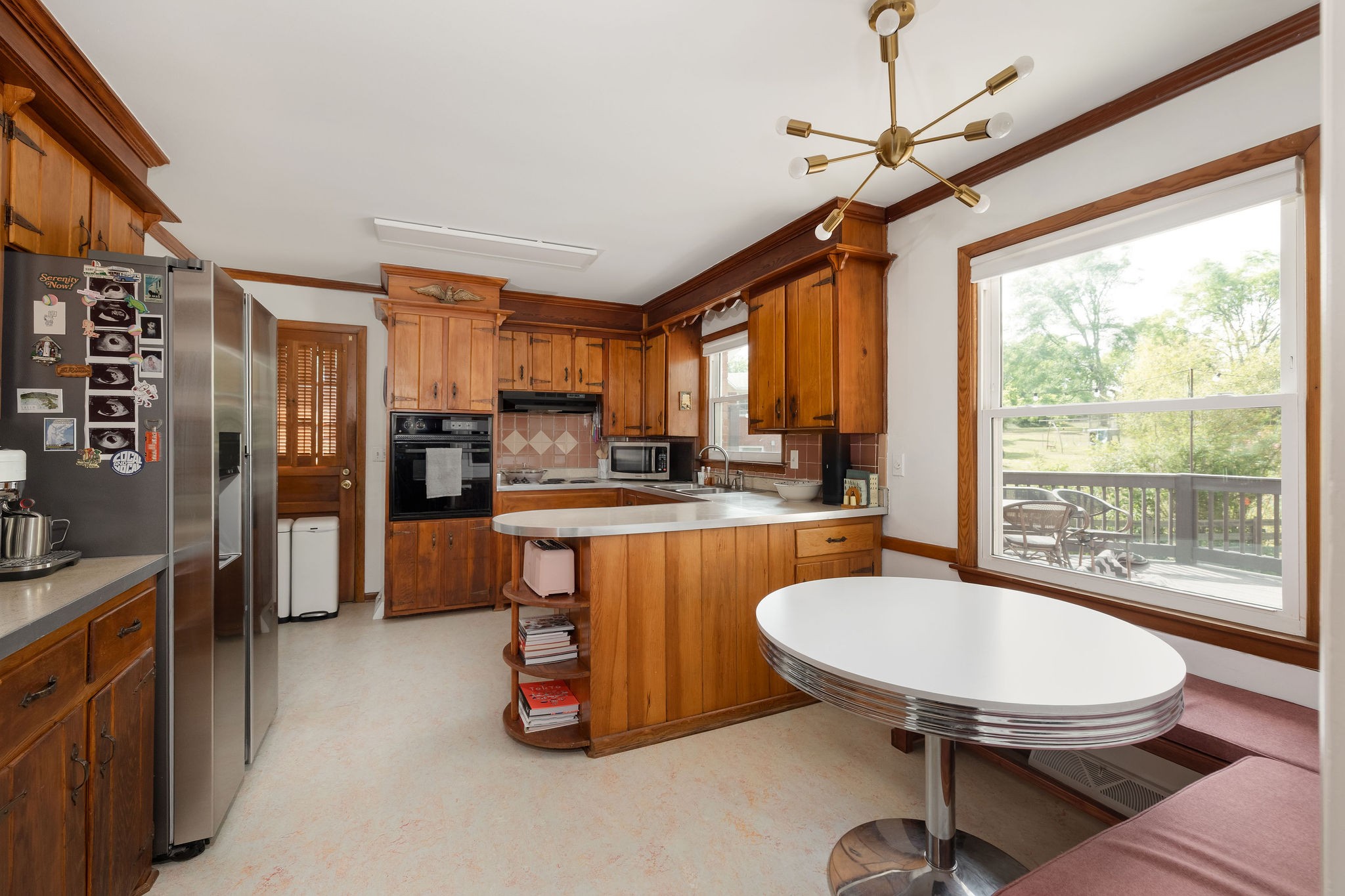 400 Freda Villa