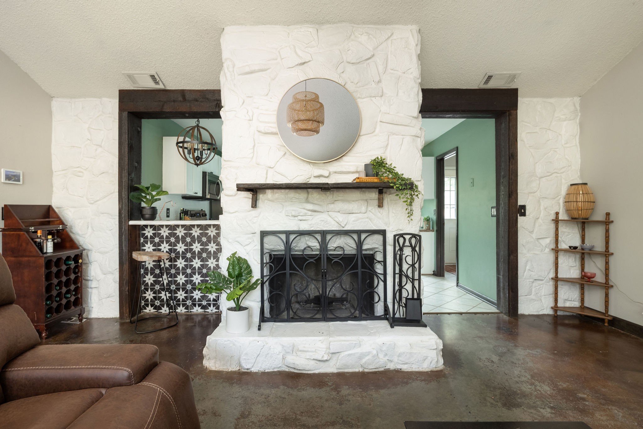 309 Slayton Dr