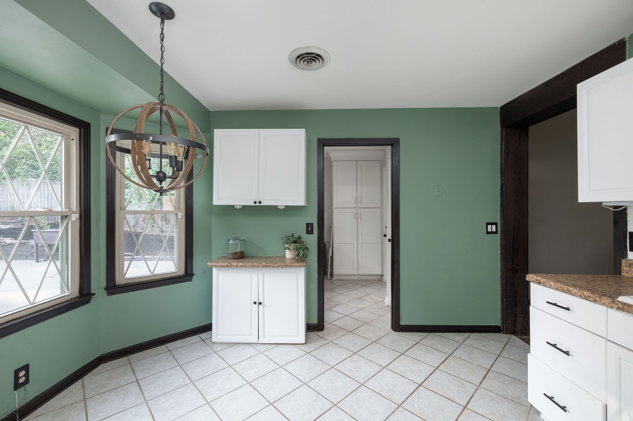 309 Slayton Dr