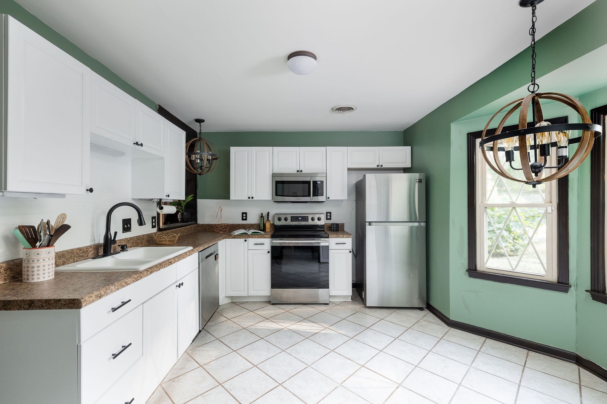 309 Slayton Dr
