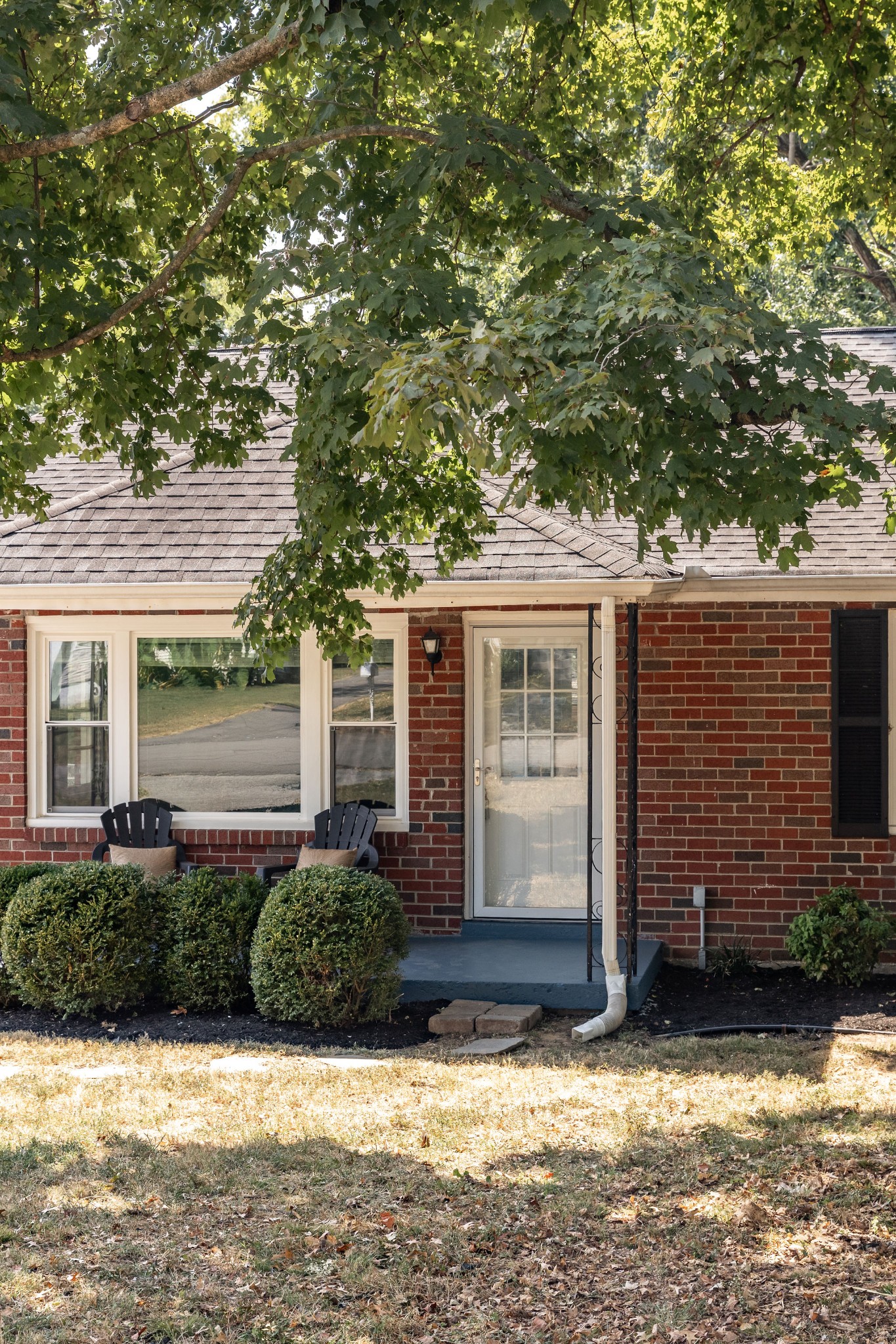 120 Becker Ave