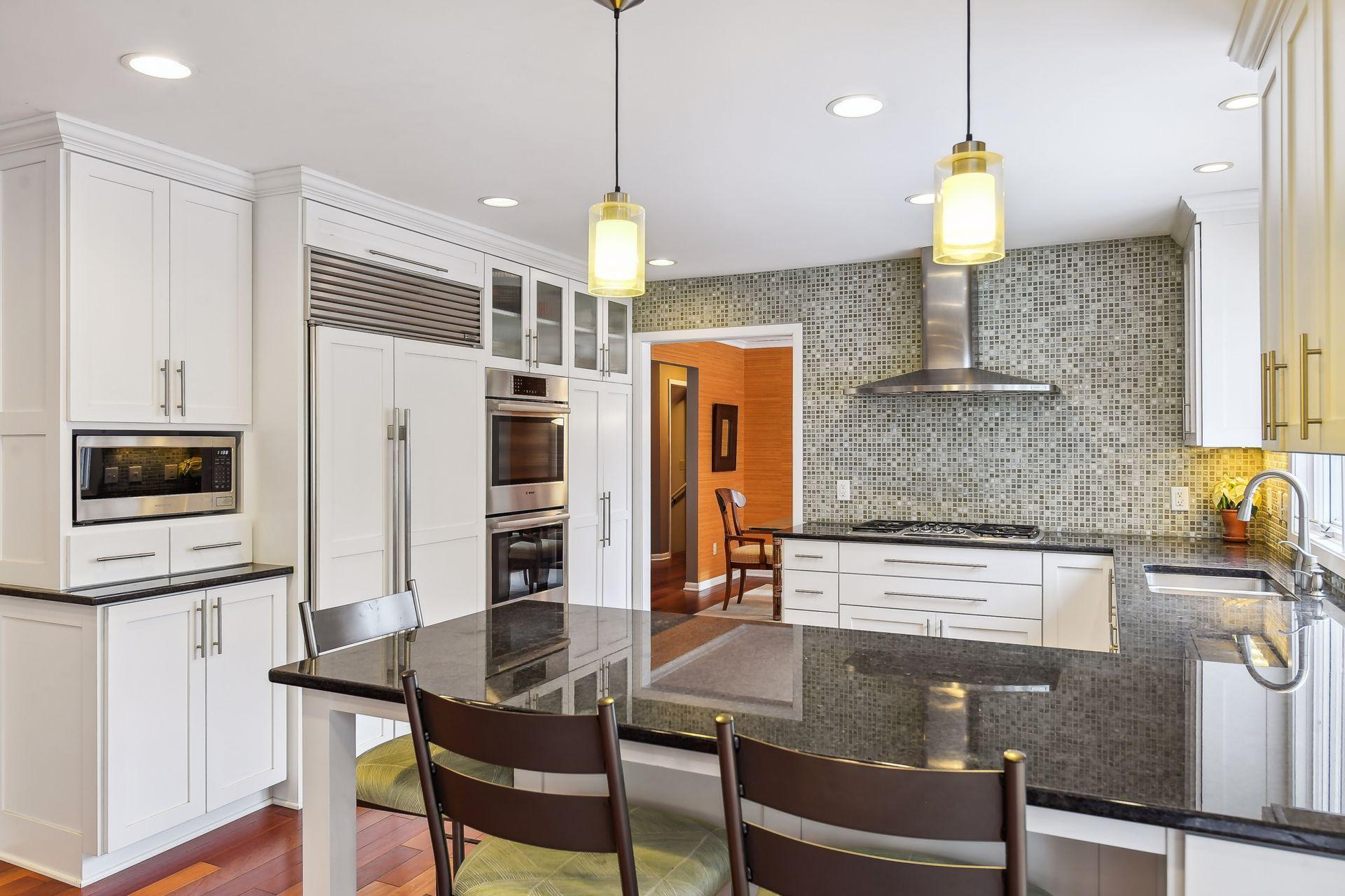 5921 Bonnie Brae Drive