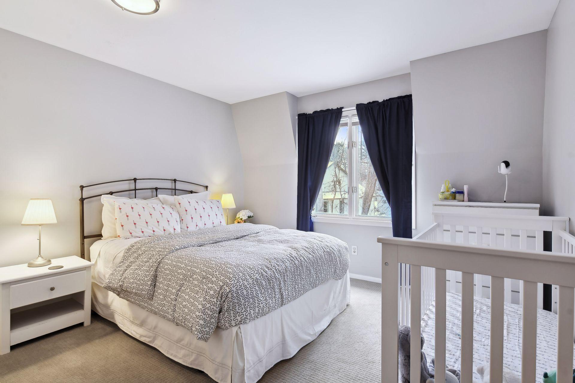 5921 Bonnie Brae Drive