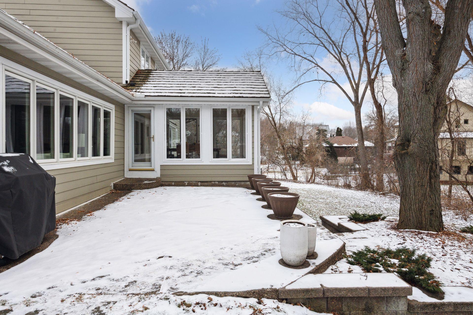 5921 Bonnie Brae Drive