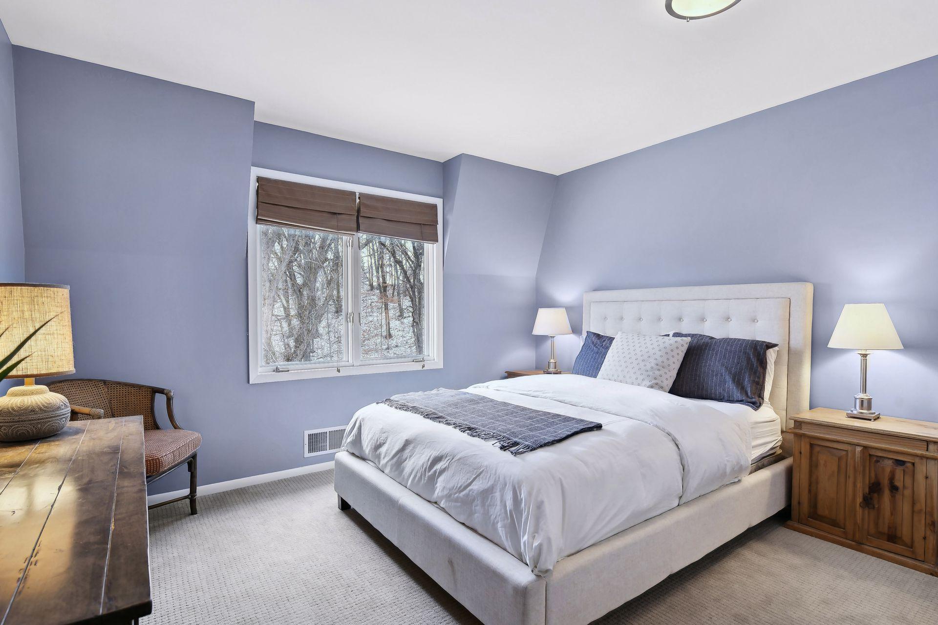 5921 Bonnie Brae Drive