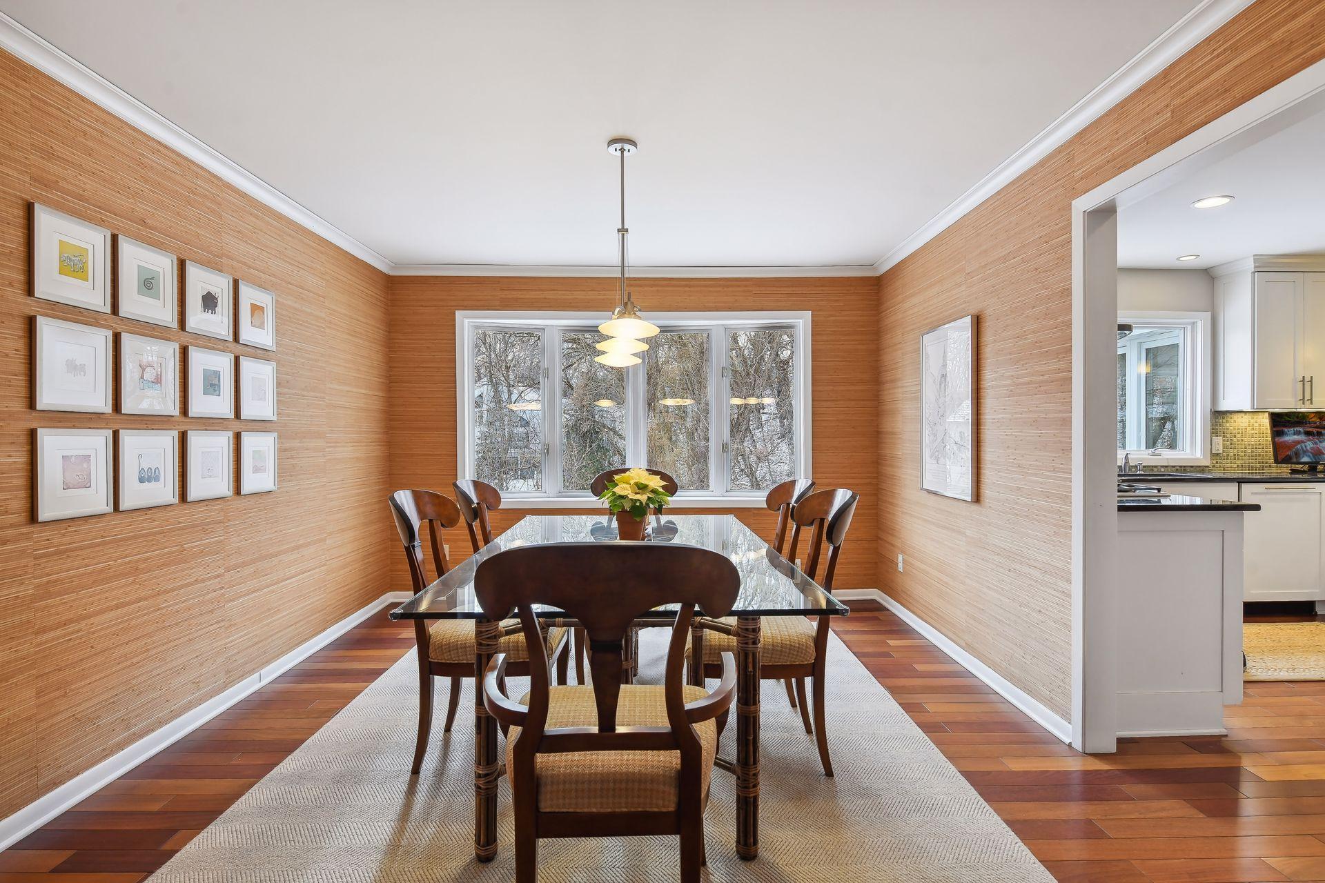 5921 Bonnie Brae Drive