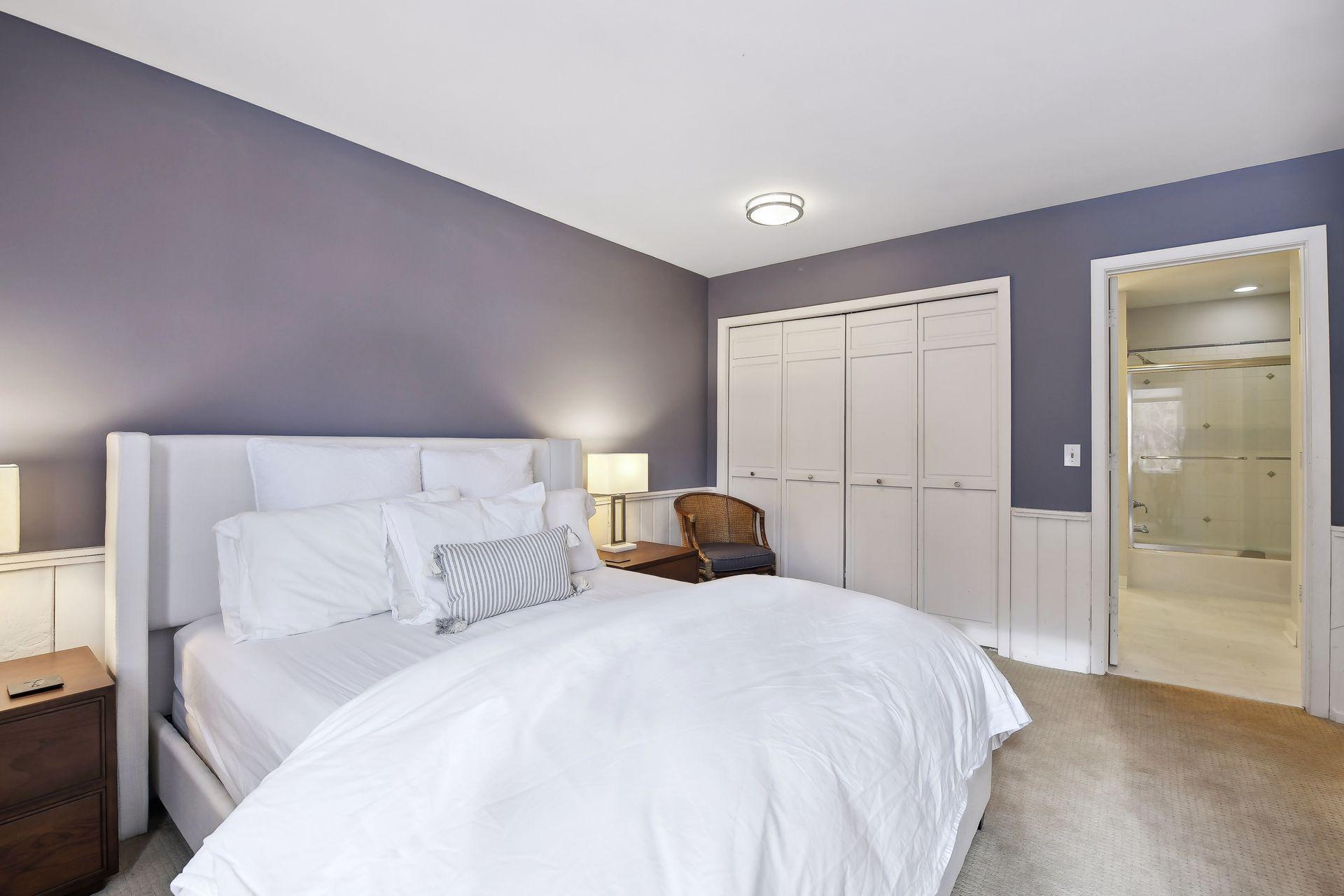 5921 Bonnie Brae Drive