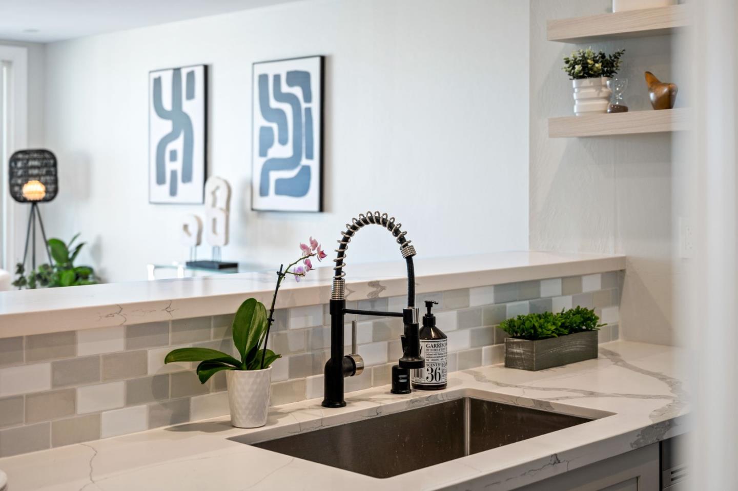 222 Laurel Street 301