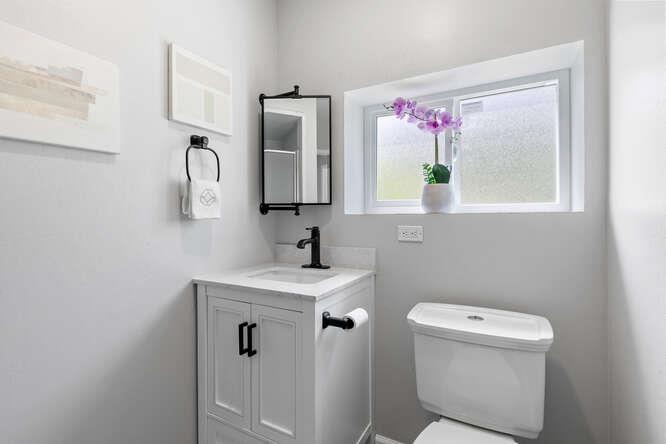 530 Reina Del Mar Avenue