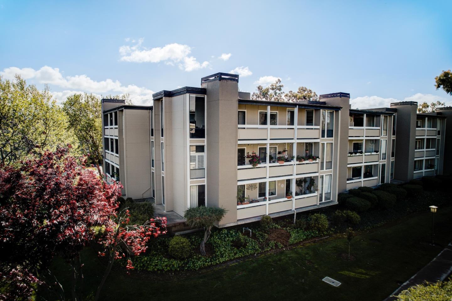 1061 Beach Park Boulevard 304