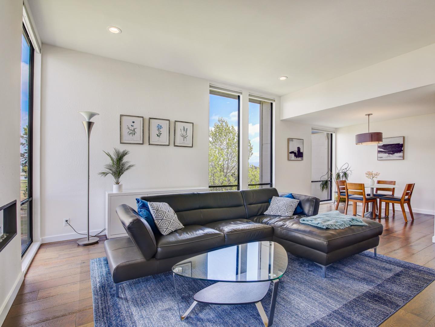 1061 Beach Park Boulevard 304