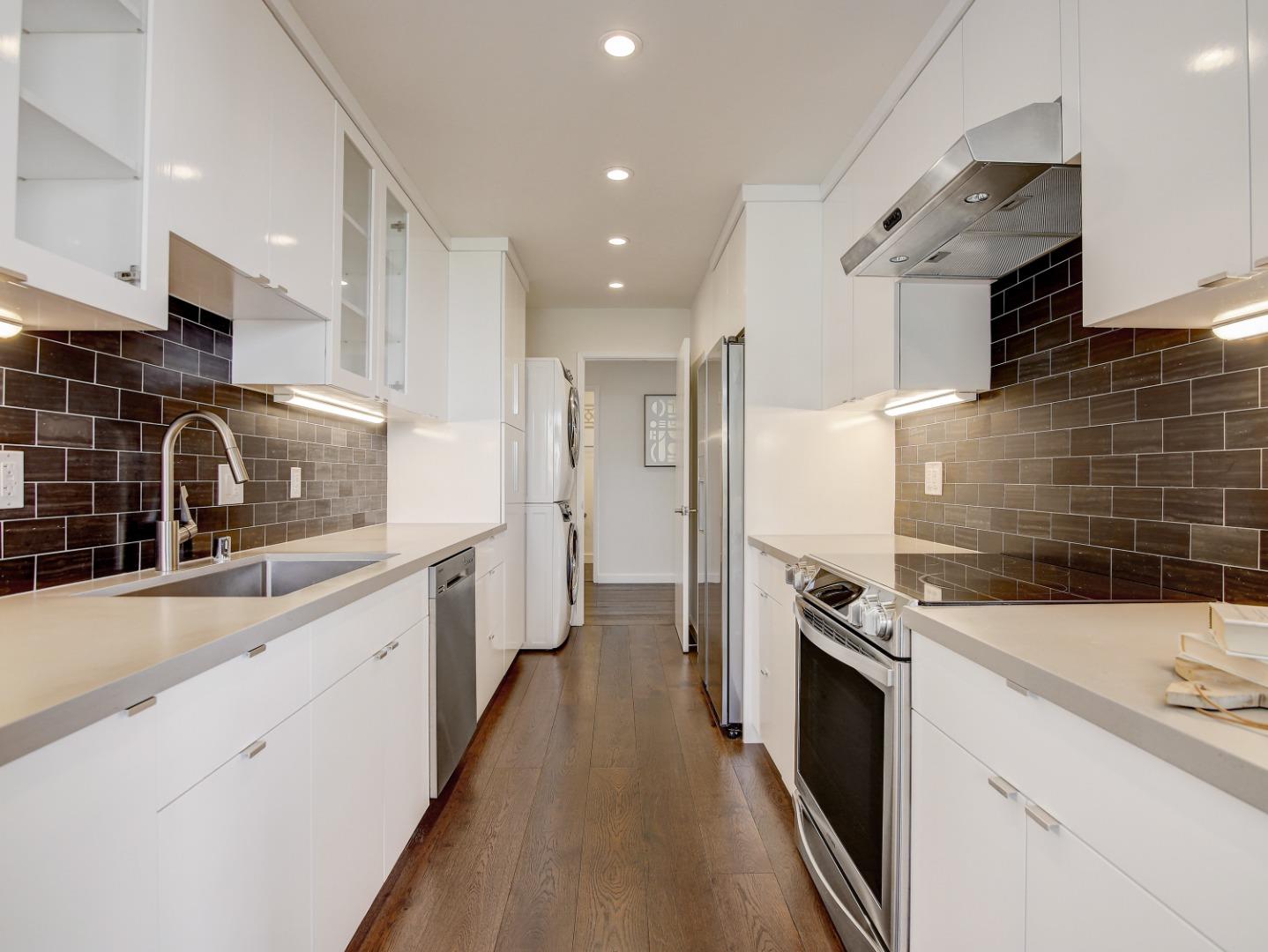 1061 Beach Park Boulevard 304