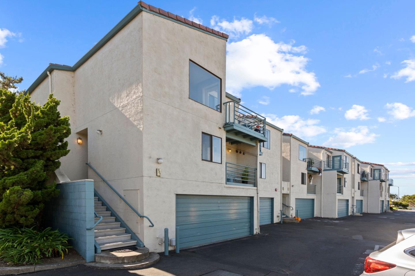 967 Fassler Avenue