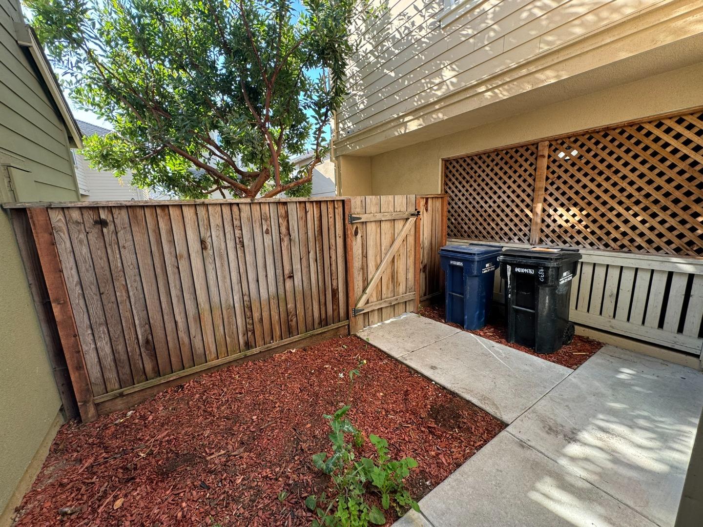 19830 Gabilan View Drive
