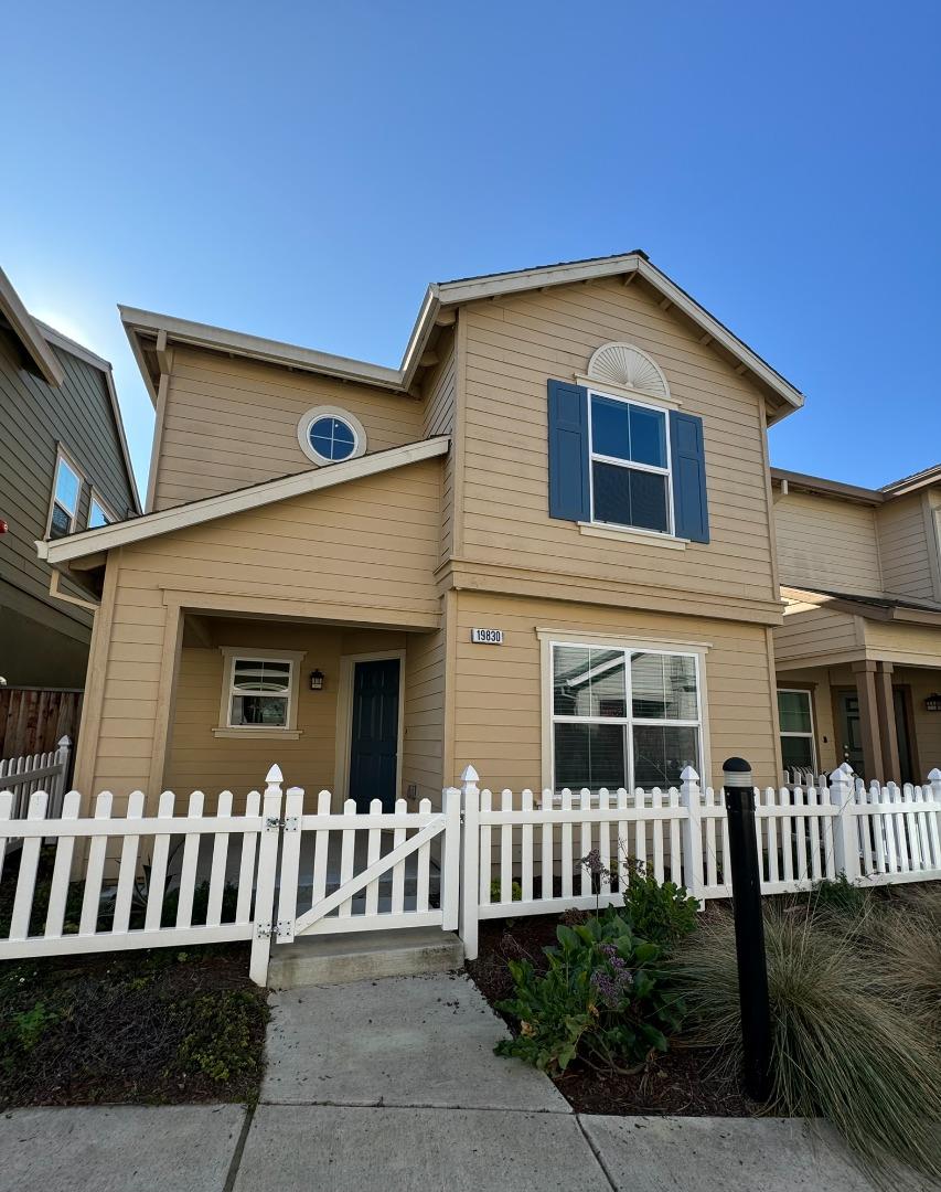 19830 Gabilan View Drive