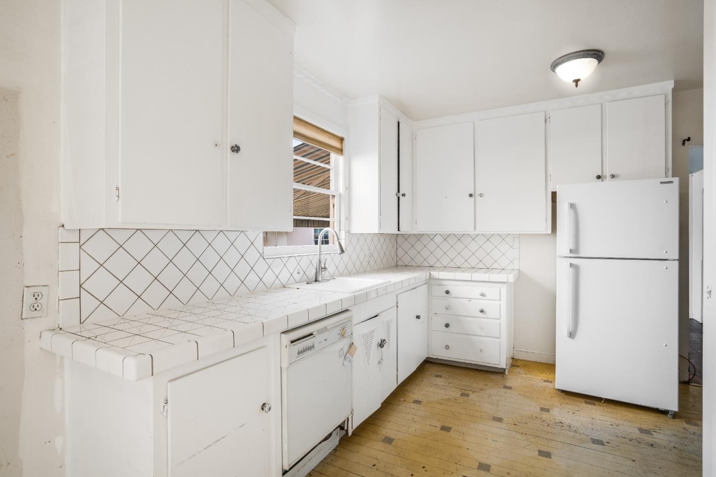 785 Walnut Street