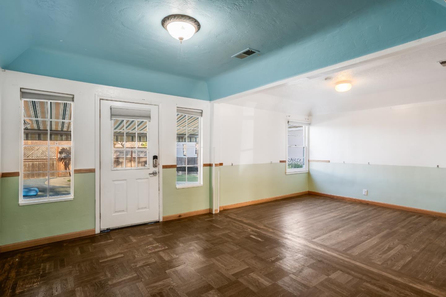 785 Walnut Street