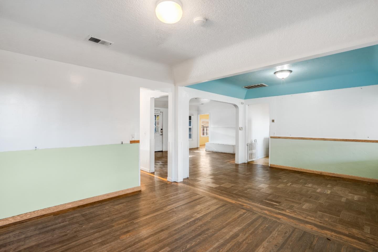 785 Walnut Street