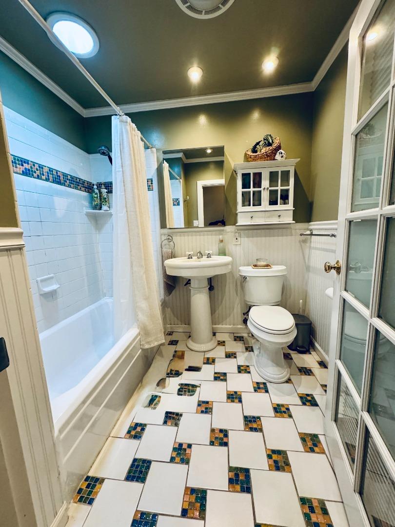 1018-1020 Bancroft Way