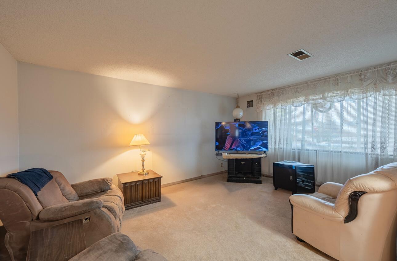 13318 Jackson Street