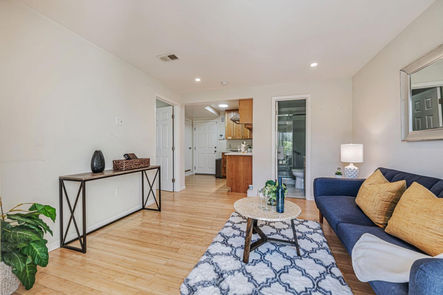 1910 22nd Avenue