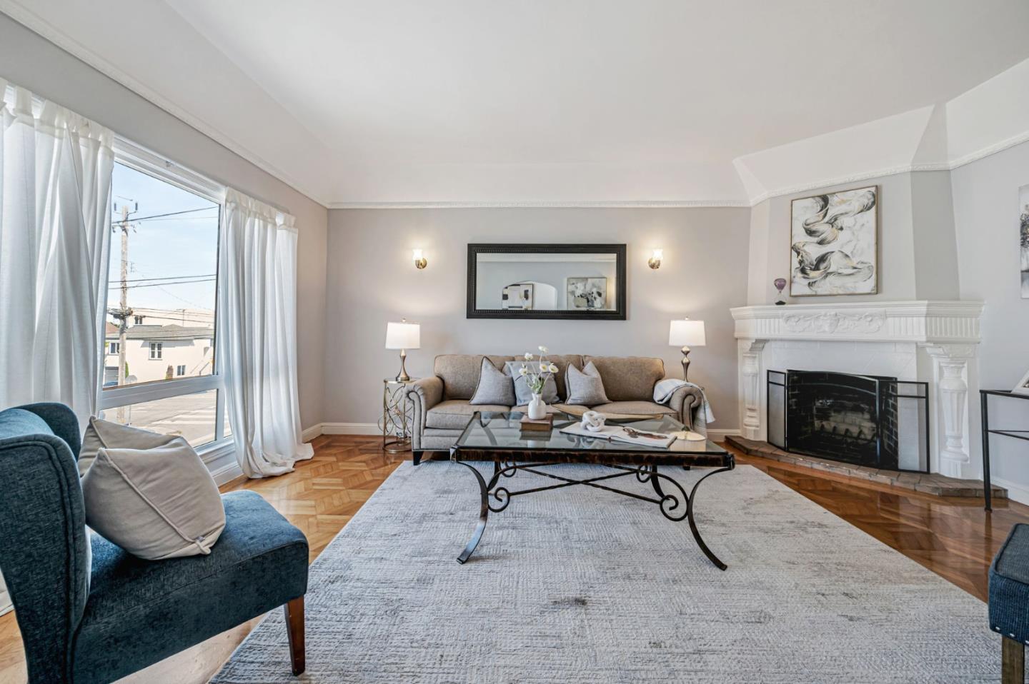 1910 22nd Avenue