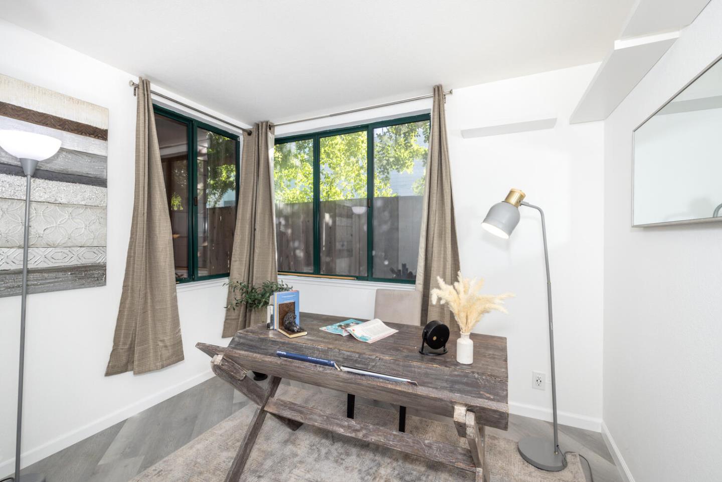 4250 El Camino Real D138