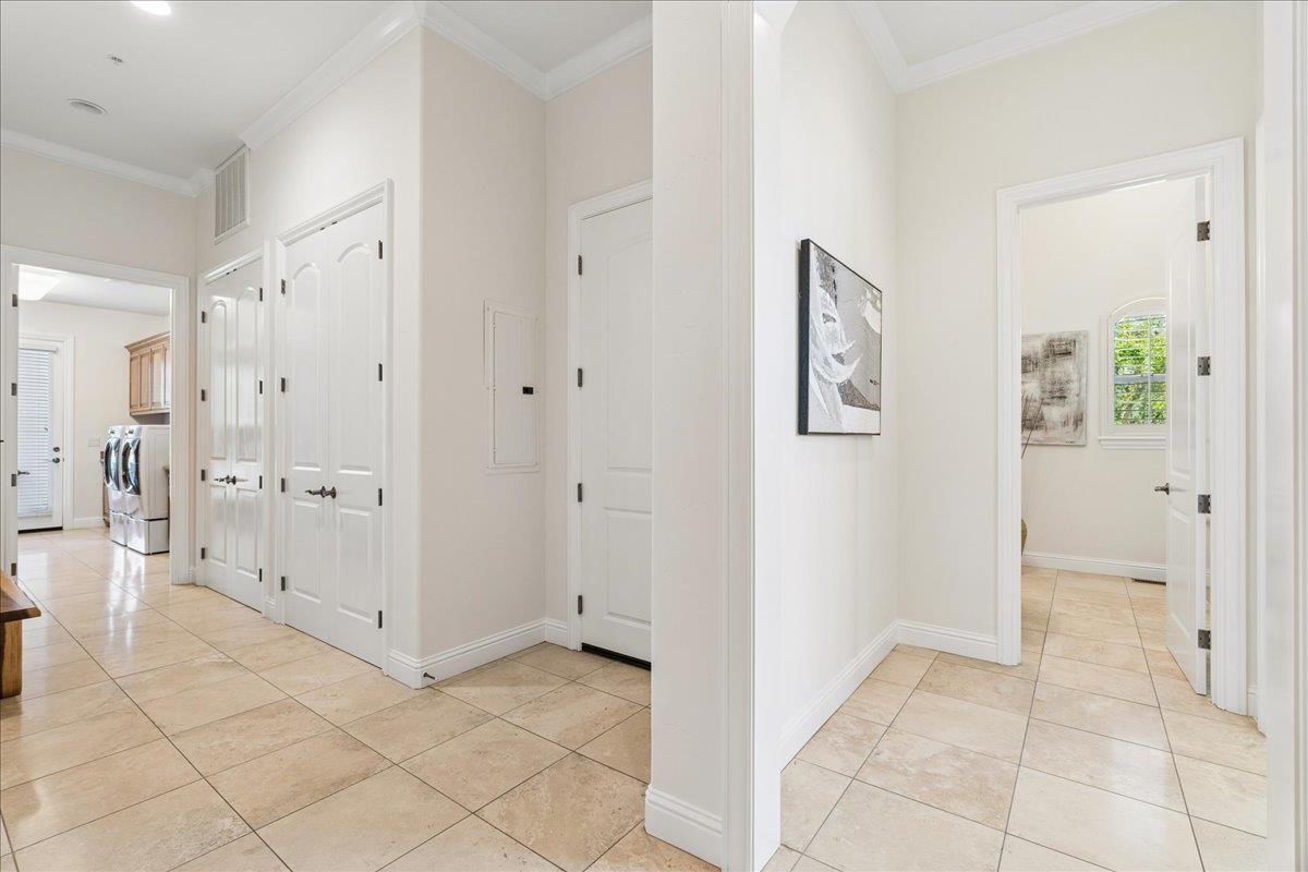 8625 Laurel Mist Court